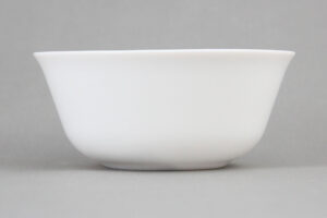 בול 12 ס"מ קרין לבן***d2369