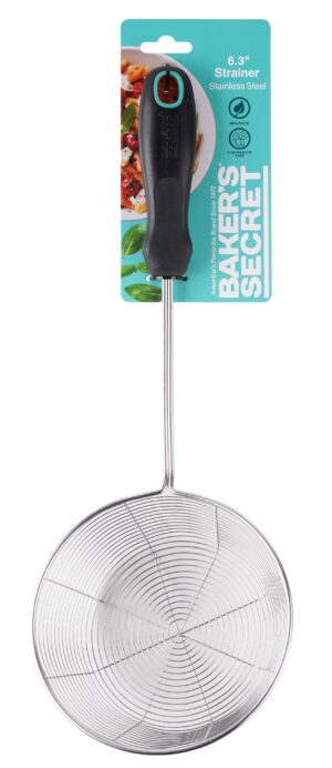 כף מסננת נירוסטה ידית פלסטיק שחורה 38 ס"מ מבית Baker's Secret
